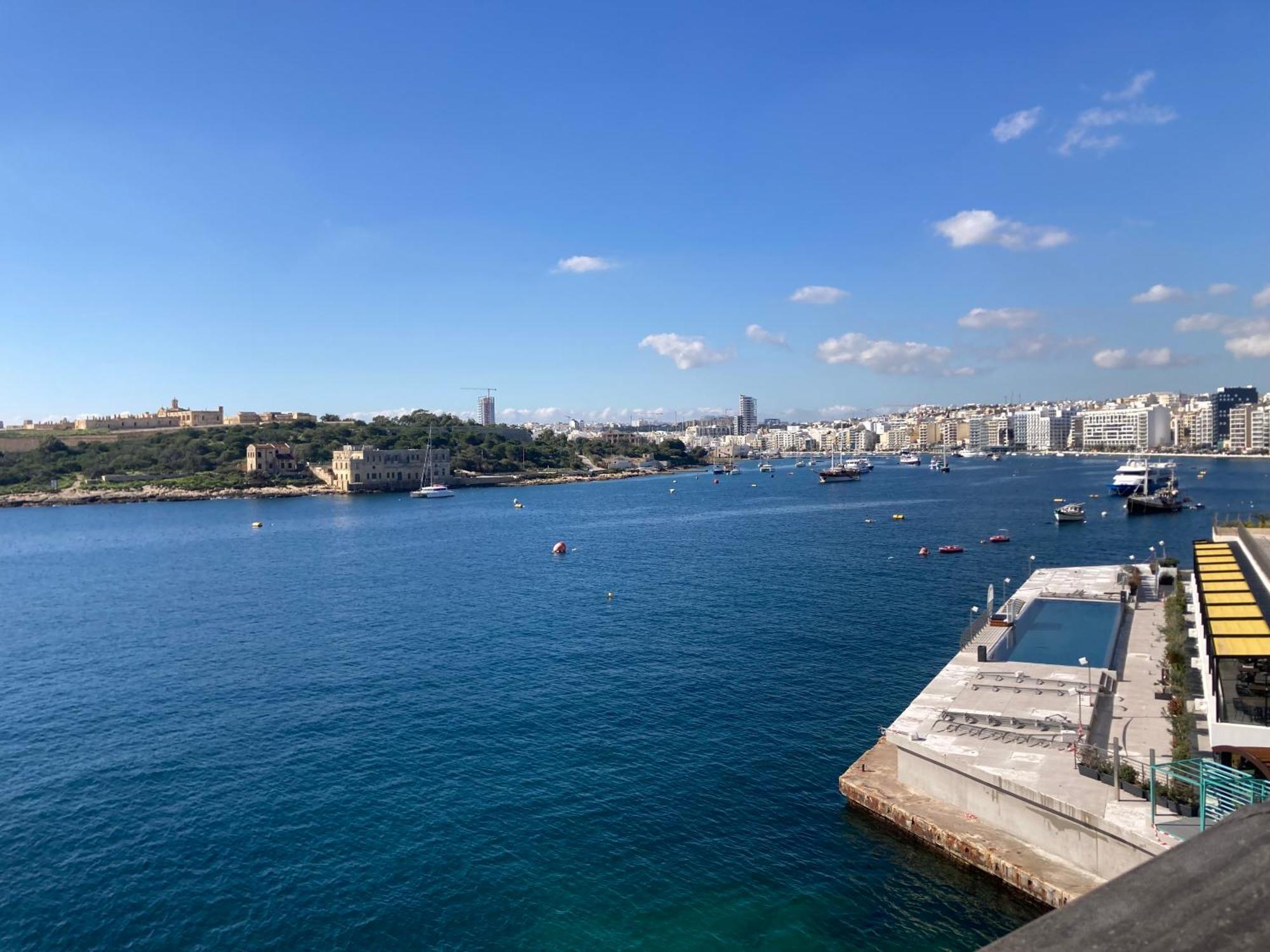 Charming Central Townhouse In Sliema Steps From Promenade And Sliema Ferry Exterior photo