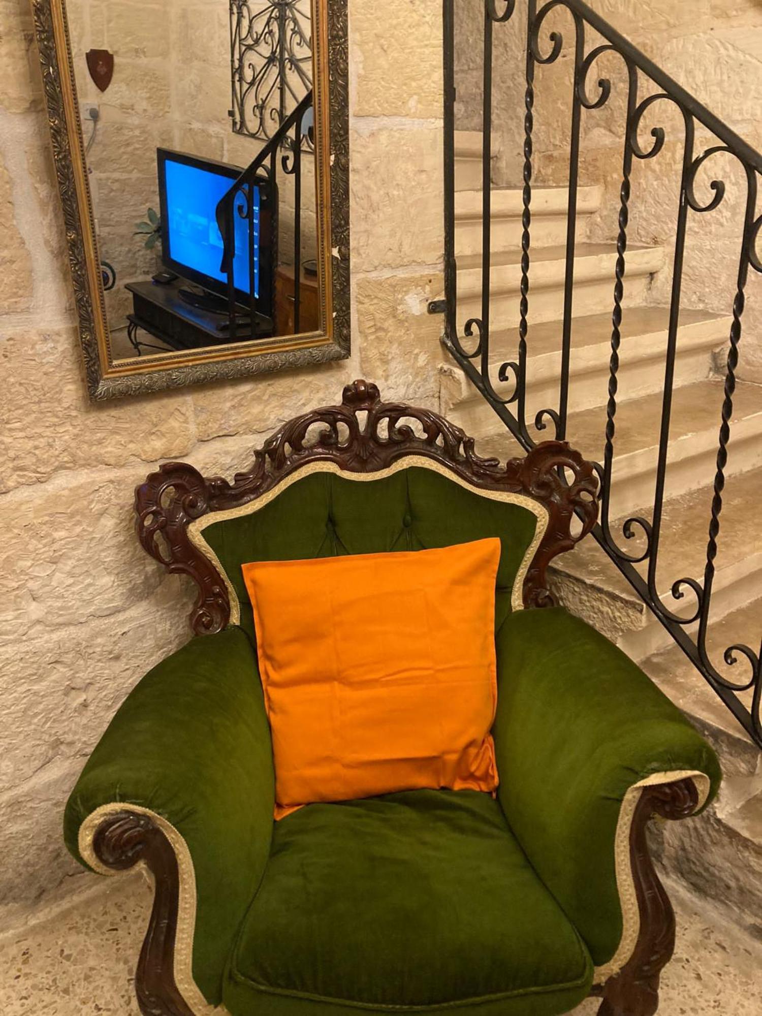 Charming Central Townhouse In Sliema Steps From Promenade And Sliema Ferry Exterior photo